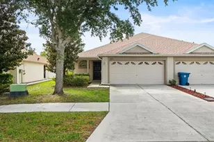 3891 Crossline Dr, Spring Hill, FL 34609 - Photo 1