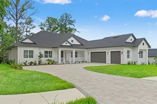 4675 Hickory Oak Dr, Brooksville, FL 34601 - Photo 1