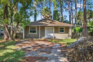 7139 Pinewood Dr, New Port Richey, FL 34652 - Photo 1