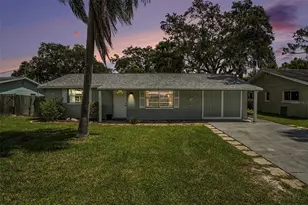 7238 Dianne Dr, New Port Richey, FL 34652 - Photo 1