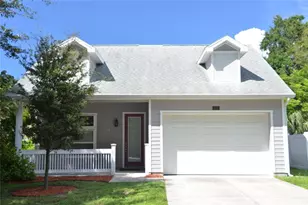 1302 Georgia Ave, Dunedin, FL 34698 - Photo 1