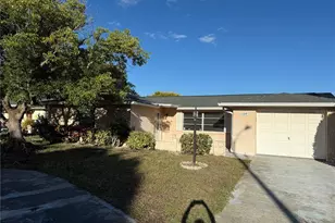 11210 Meadow Dr, Port Richey, FL 34668 - Photo 1