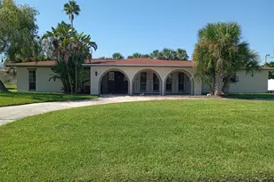 3944 Headsail Dr, New Port Richey, FL 34652 - Photo 1