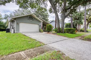 2143 Salisbury Ct, Palm Harbor, FL 34683 - Photo 1