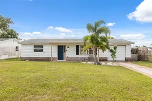 4708 Salem Dr, New Port Richey, FL 34652 - Photo 1