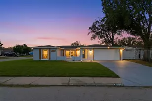 7540 San Moritz Dr, Port Richey, FL 34668 - Photo 1