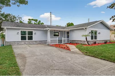 302 Leafwood Road, Tarpon Springs, FL 34689 - Photo 1