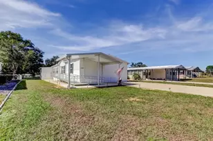 15061 Brookridge Blvd, Brooksville, FL 34613 - Photo 1