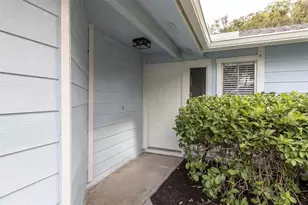 4406 Pine Meadow Ct, Tampa, FL 33624 - Photo 1