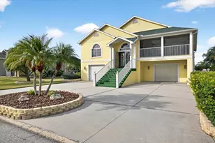 4141 Perry Pl, New Port Richey, FL 34652 - Photo 1