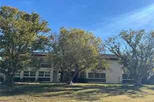 5242 Opal Ln, New Port Richey, FL 34652 - Photo 1