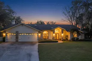 8021 Moonlight Ln, New Port Richey, FL 34654 - Photo 1