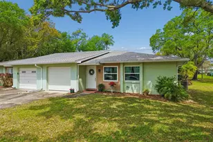 1130 Orange Tree Cir W, Palm Harbor, FL 34684 - Photo 1