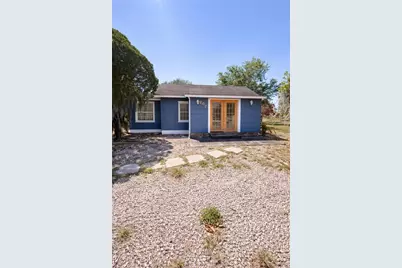 907 Gwendolynn Street, Avon Park, FL 33825 - Photo 1