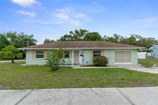 5121 Springwood Rd, Spring Hill, FL 34609 - Photo 1