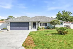 7635 Gates Cir, Spring Hill, FL 34606 - Photo 1