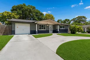 5553 Violet Dr, New Port Richey, FL 34652 - Photo 1