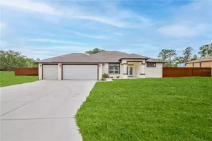 7372 Madrid Rd, Weeki Wachee, FL 34613 - Photo 1