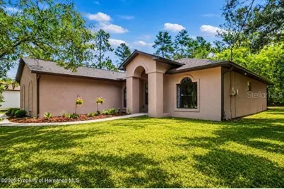 8330 Cockatoo Road, Weeki Wachee, FL 34613 - Photo 1