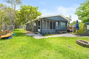 7281 Aberdeen Ct, Weeki Wachee, FL 34607 - Photo 1
