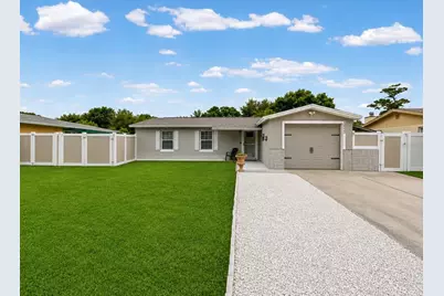 10225 128th Terrace, Largo, FL 33773 - Photo 1