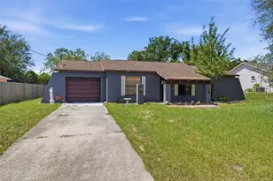 11208 Portsmouth St, Spring Hill, FL 34609 - Photo 1