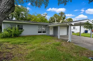 7305 Dianne Dr, New Port Richey, FL 34652 - Photo 1
