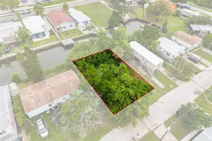 6825 Albatross Ln, Hudson, FL 34667 - Photo 1