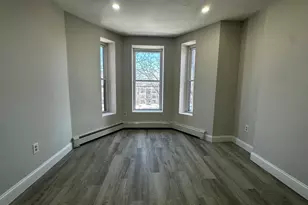 90 Hammond St, Boston, MA 02120 - Photo 4