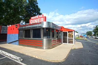 950 Bay St, Springfield, MA 01109 - Photo 1