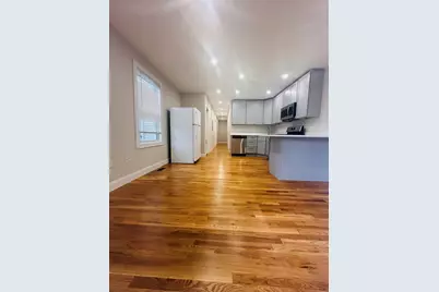 122 Buttonwood #1, Boston, MA 02125 - Photo 2