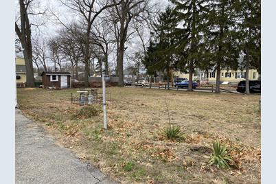 1150 Granby Rd, Chicopee, MA 01020 - Photo 8