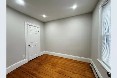 22 Howell St #2, Boston, MA 02125 - Photo 6