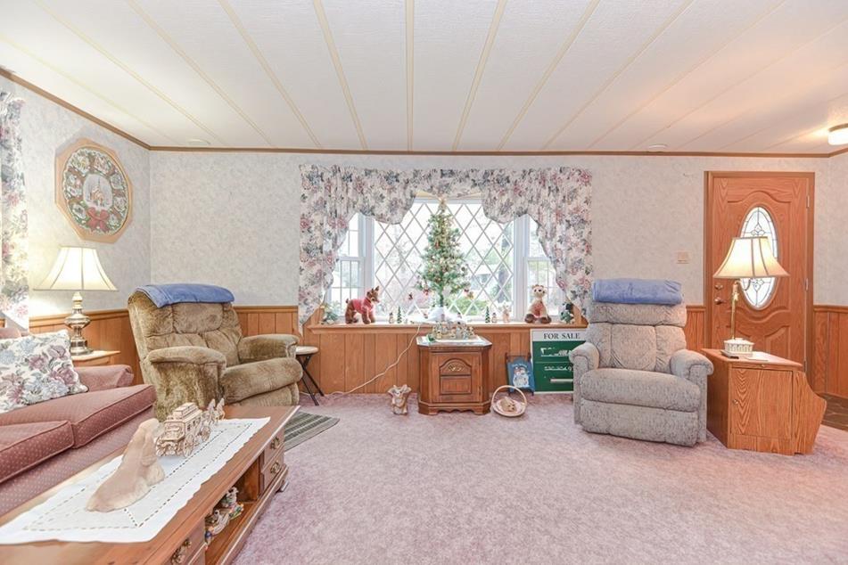 559 South Meadow Village, Carver, MA 02330 MLS 73066568 Coldwell