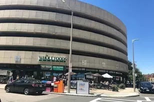 39 Hemenway St, Boston, MA 02115 - Photo 8