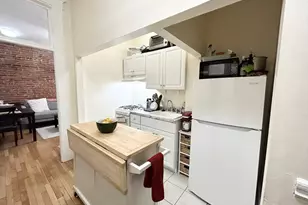 39 Hemenway St, Boston, MA 02115 - Photo 1