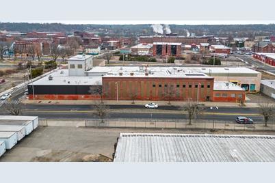 514 Main St, Holyoke, MA 01040 - Photo 24