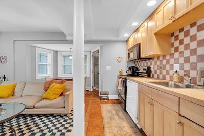 493-495 E 7th St, Boston, MA 02127 - Photo 14