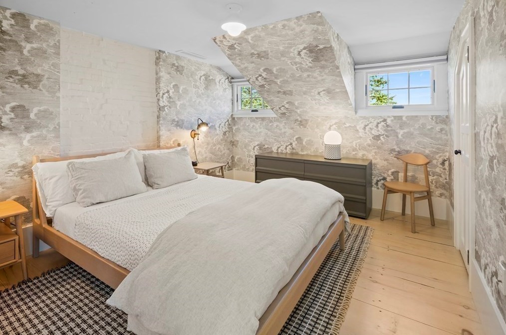 178 Queen Anne Rd, Chatham MA 02633-1841 exterior