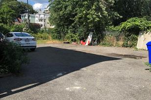 9 Harvard Ave, Boston, MA 02121 - Photo 16