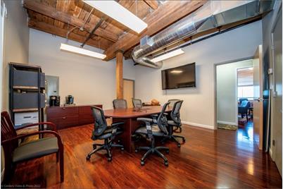 555 Pleasant St #3AR1, New Bedford, MA 02740 - Photo 1