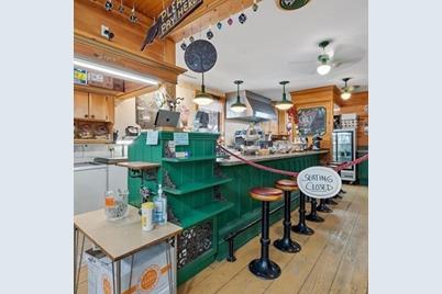 11 East Main St, Erving, MA 01344 - Photo 8