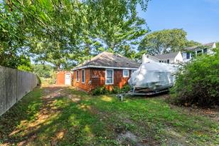 118 Puritan Ave, Wareham, MA 02538 - Photo 10