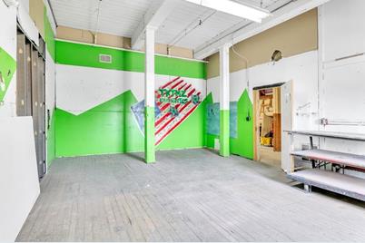 68 Winter St, Holyoke, MA 01040 - Photo 10