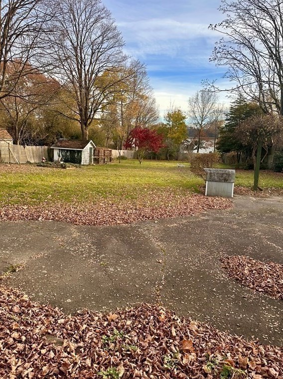 27 Vernon St, Rockland MA  02370-1903 exterior