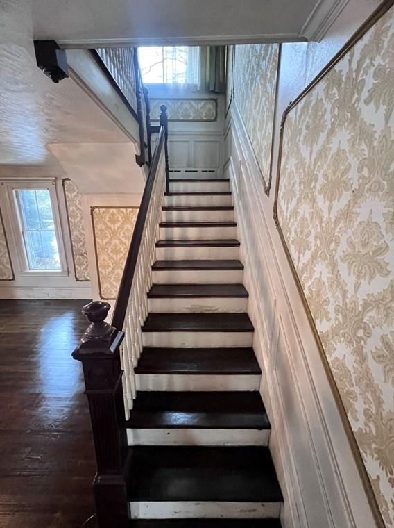 27 Vernon St, Rockland MA  02370-1903 exterior