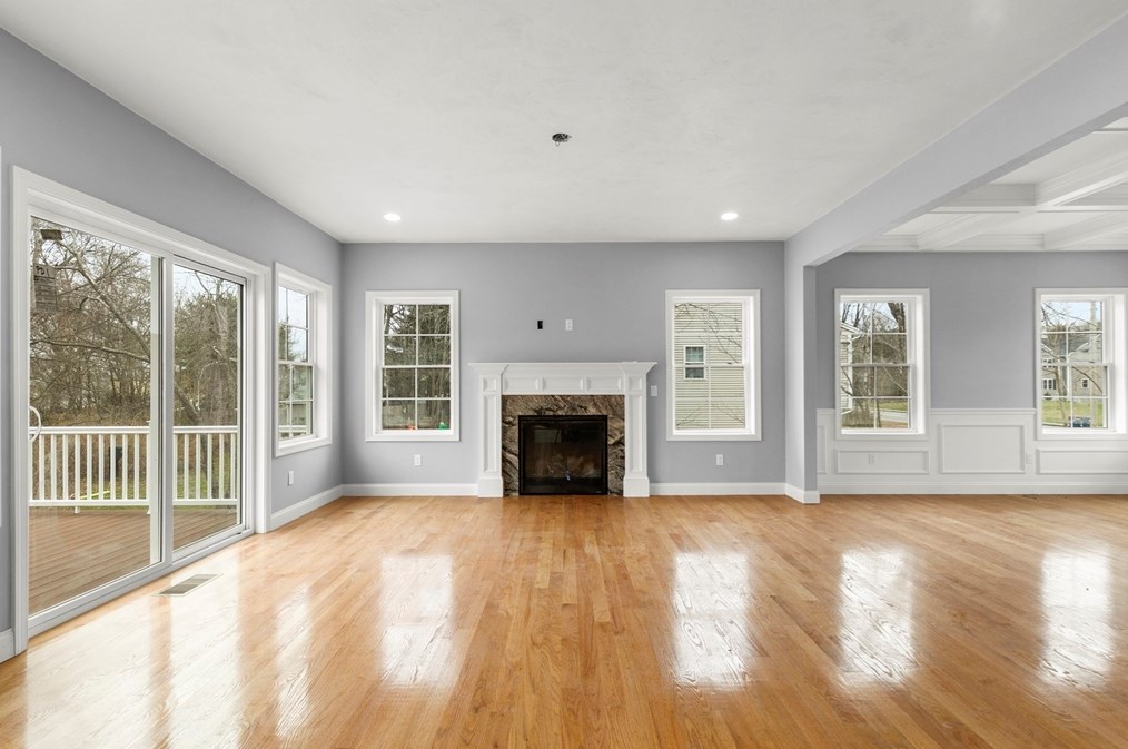 148 Oak Hl Ave, Seekonk MA 02771-2221 exterior