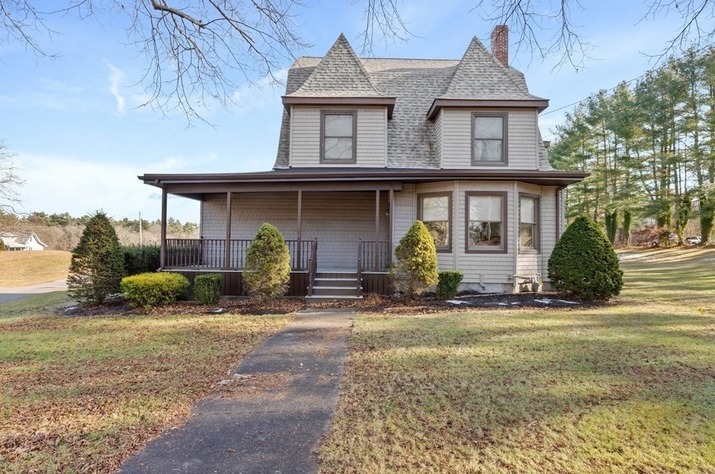 312 Main St, New Bedford MA 02743-1533 exterior