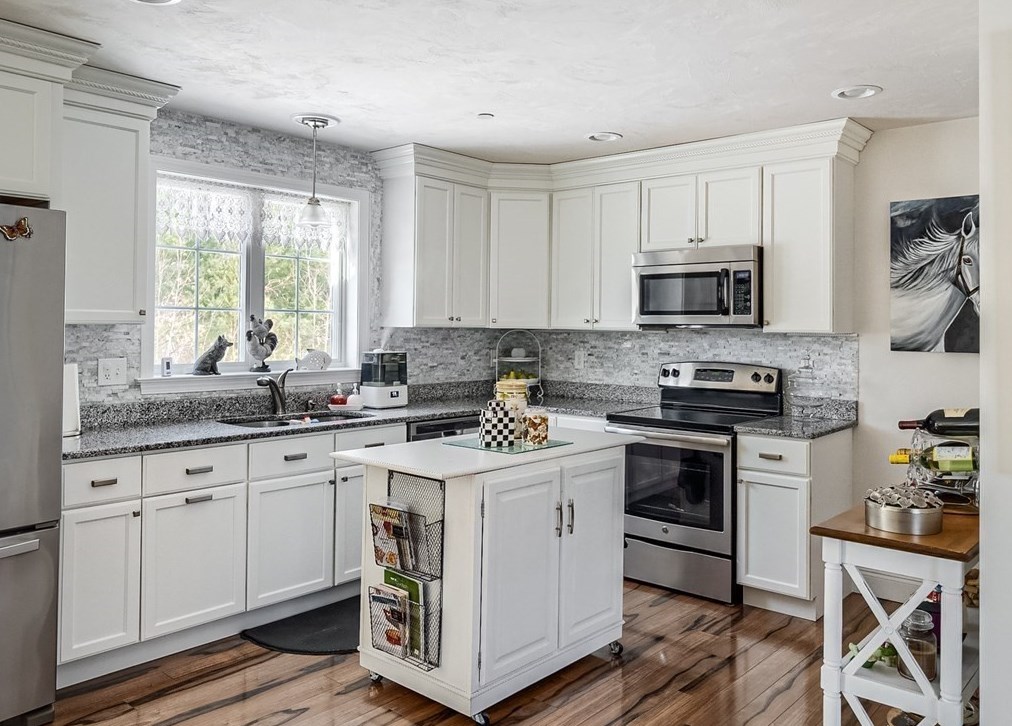 211 Barre Paxton #6, Rutland, MA 01543