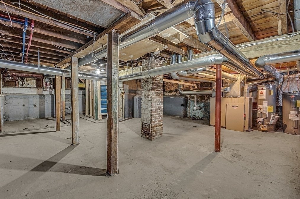 724 Silver Lk St, Royalston MA 01331-1617 exterior